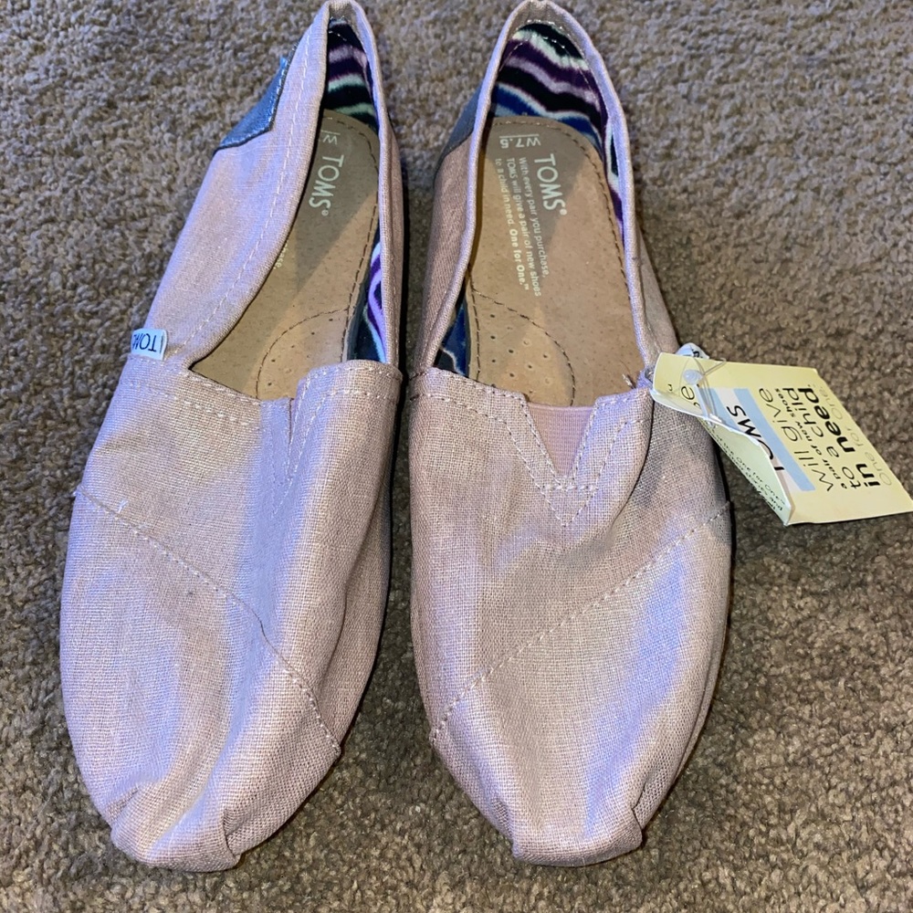 Pink Toms